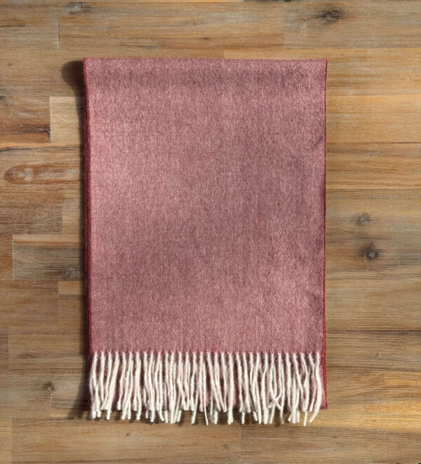 scarf red herringbone Alpaca Sjaal Rood met Visgraatpatroon