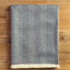 blanket blue herringbone frinches Alpaca Plaid Blauw met Visgraatpatroon