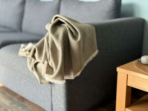 Alpaca Plaid Licht Olijfgroen met Visgraatpatroon